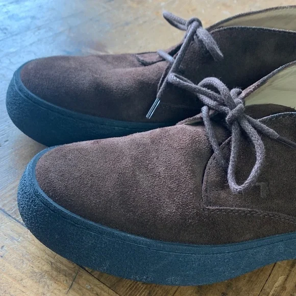 Tods Men's Brown Suede Desert Boots - Picture 9 of 16